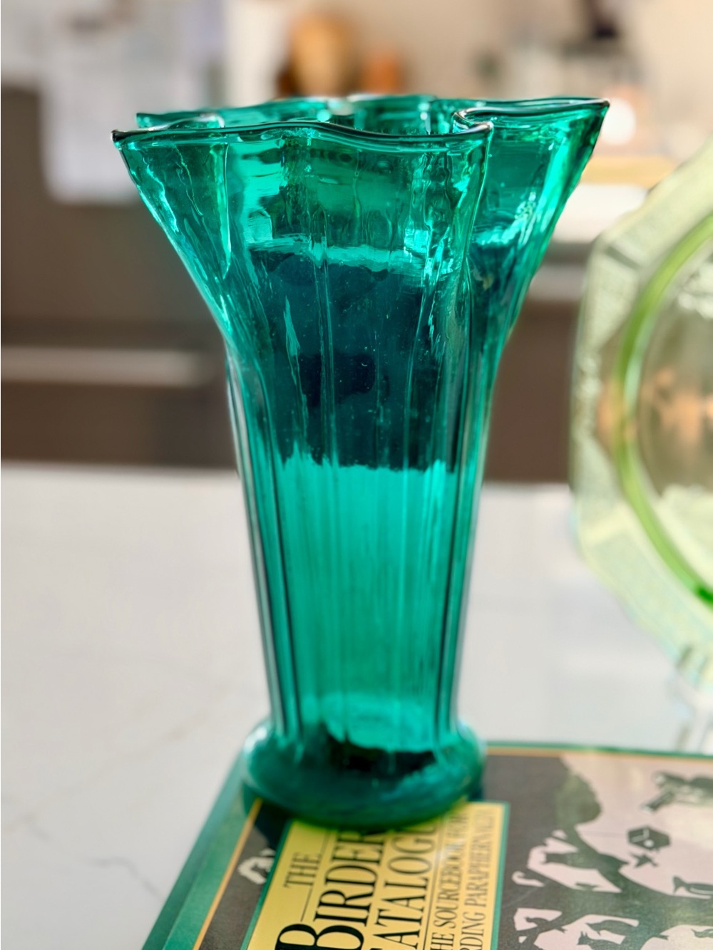 Vintage Rossini Empoli emerald green vase